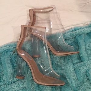 Cape robbin "benny 1" peep toe bootie